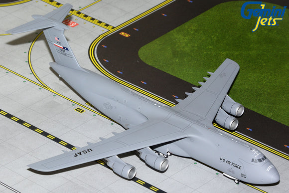 GeminiJets G2AFO1135 1:200 U.S. Air Force Lockheed C-5M Super Galaxy (Lackland AFB)