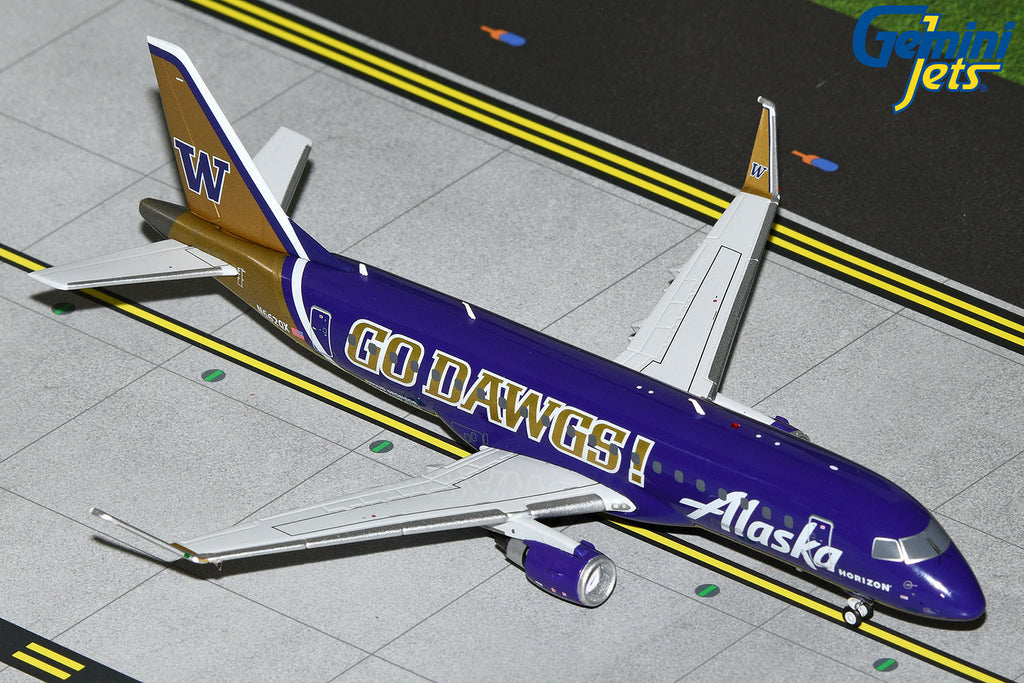 GeminiJets G2ASA1287 1:200 Alaska Airlines Embraer 175 "Go Dawgs" N662QX