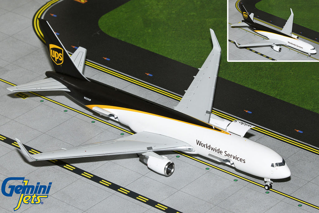 GeminiJets G2UPS1168 1:200 UPS Boeing 767-300F (Optional Doors Open/Closed Config)